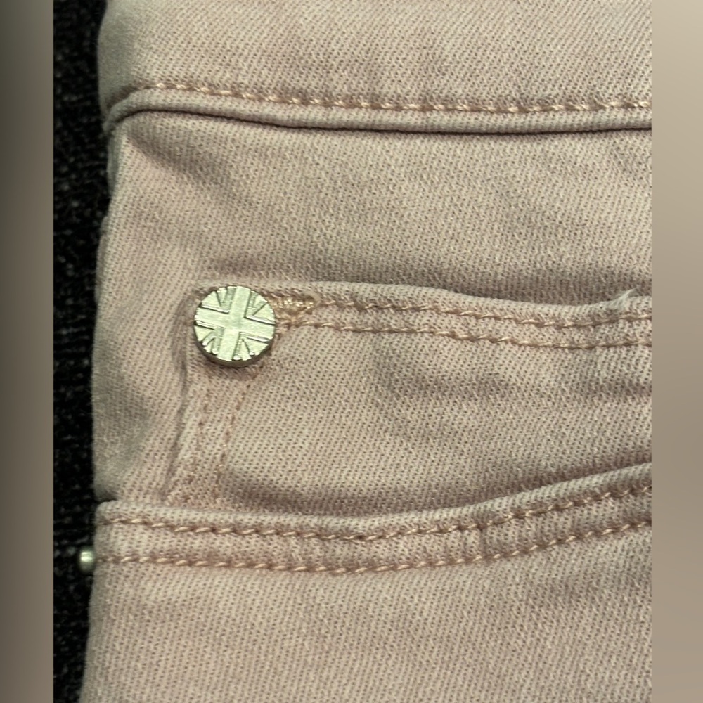 “Krista” Super Skinny Hudson brand jeans size 31